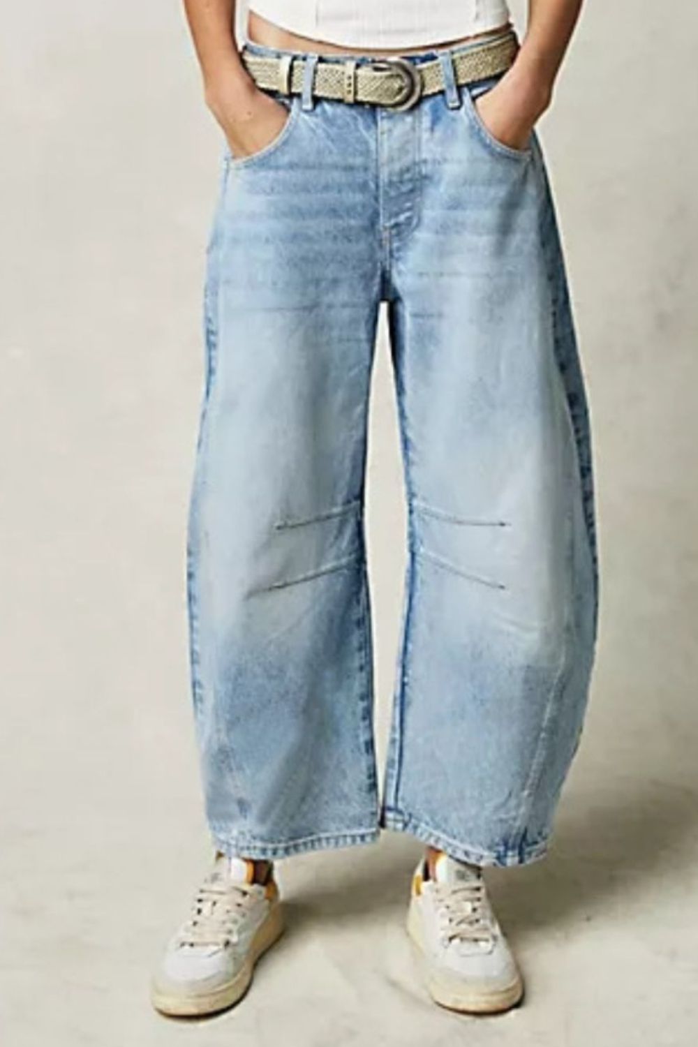 Barrel Jeans with Pockets