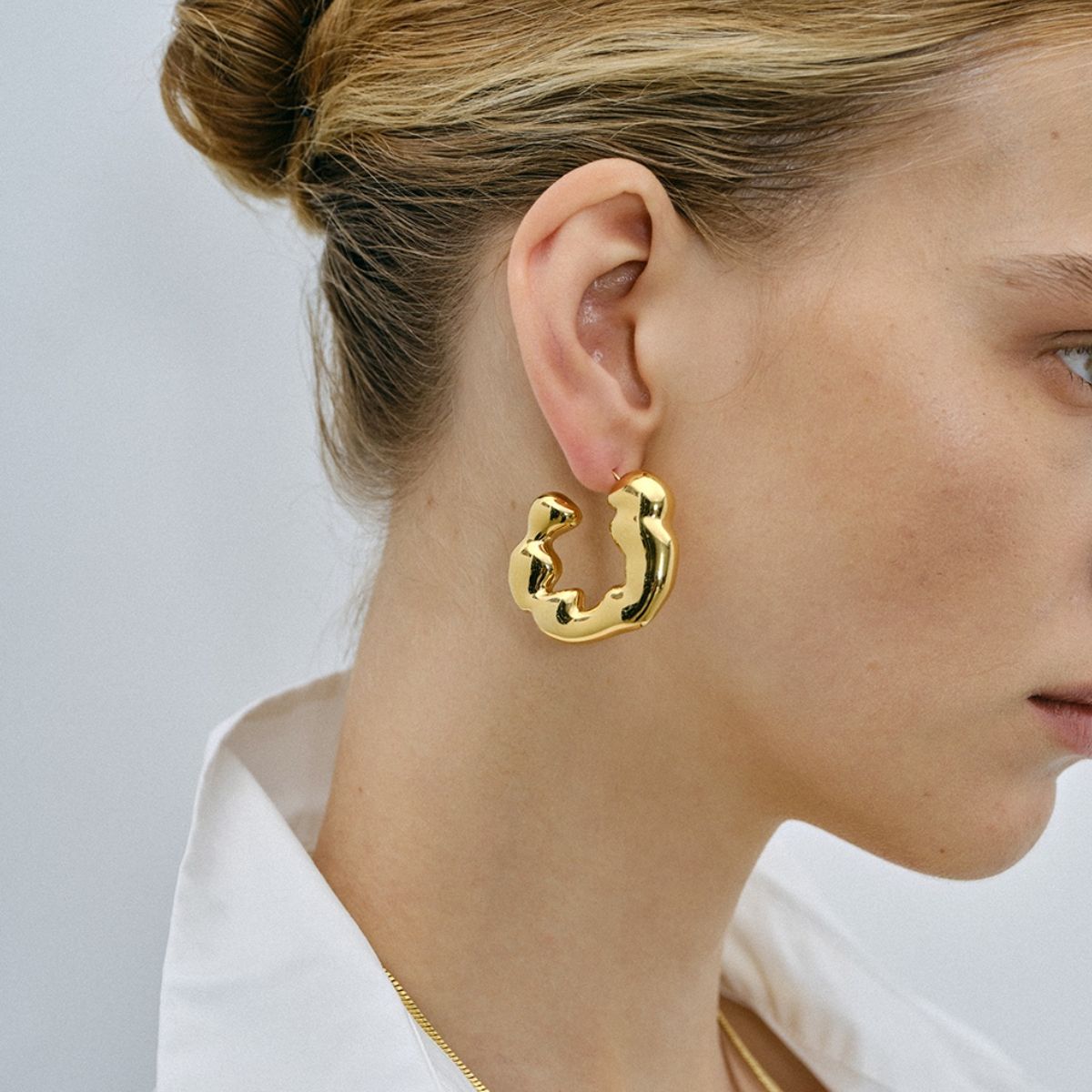 18K Gold-Plated C-Hoop Earrings