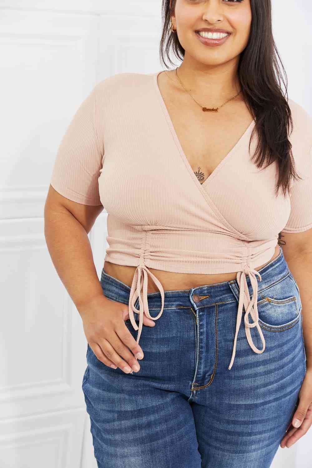 카펠라 백 투 심플 풀 사이즈 리브 프런트 스크런치드 탑 블러시