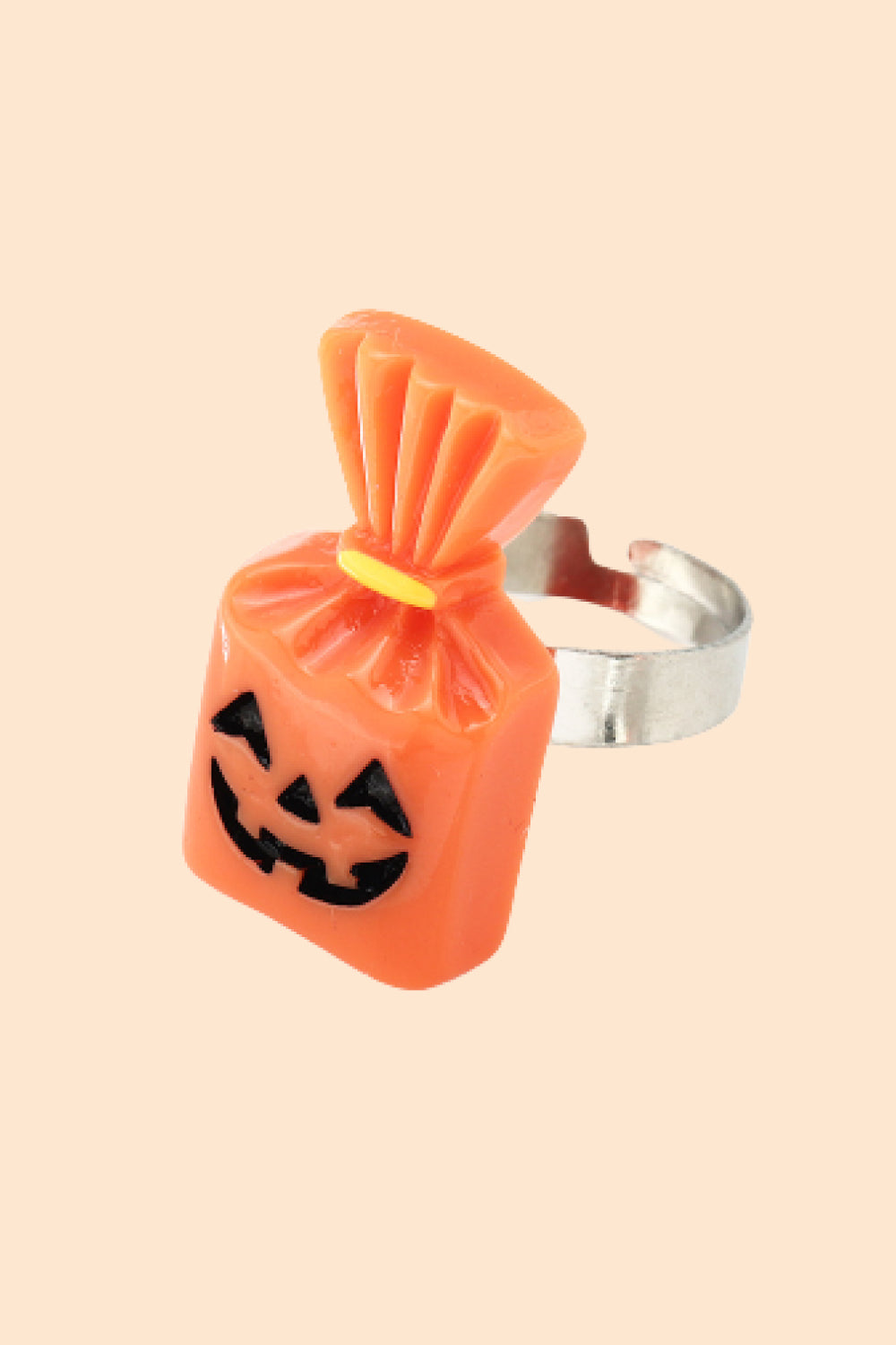 Assorted 4-Pack Resin Halloween Rings